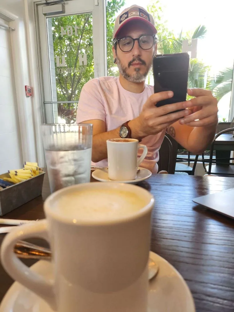 Joseph Charnin at a Fort Lauderdale coffee shop
